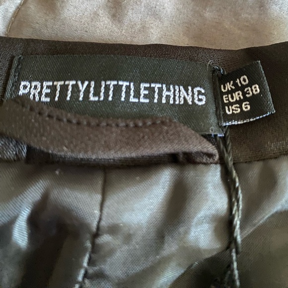 PrettyLittleThing Cropped Blazer - US 6 NWT - Picture 6 of 7